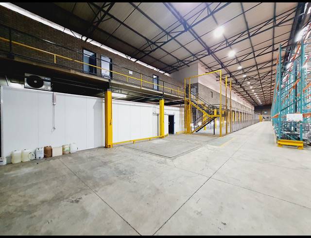 7,988M² WAREHOUSE TO LET IN RANDJESPARK